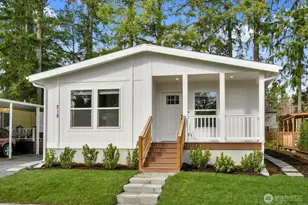 18425 NE 95th St, Redmond, WA 98052 - Photo 1