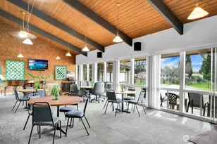 18425 NE 95th St, Redmond, WA 98052 - Photo 17