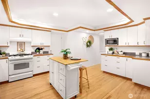 15727 Cascadian Way, Bothell, WA 98012 - Photo 7