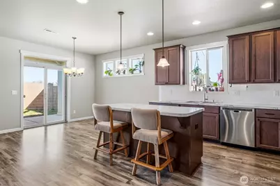 1019 Hilltop Ave NE, Quincy, WA 98848 - Photo 5