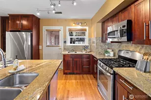 4728 NE 172nd St, Lake Forest Park, WA 98155 - Photo 7