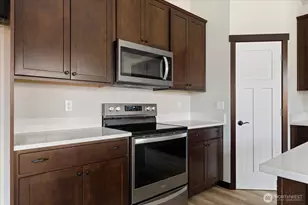 926 NW Shire St, Oak Harbor, WA 98277 - Photo 11