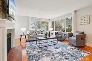 3216 24th Ave W, Seattle, WA 98199 - Photo 3