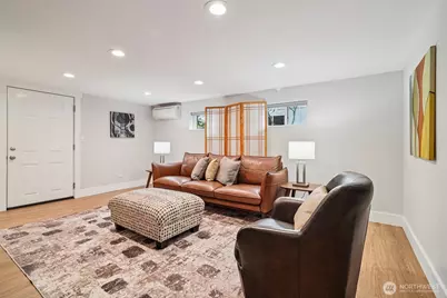 3216 24th Avenue W, Seattle, WA 98199 - Photo 13