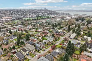 3216 24th Ave W, Seattle, WA 98199 - Photo 29