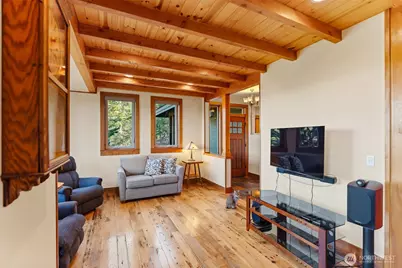 824 Huntrick Drive, Cle Elum, WA 98922 - Photo 9