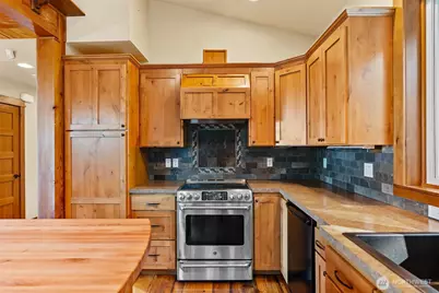 824 Huntrick Drive, Cle Elum, WA 98922 - Photo 17