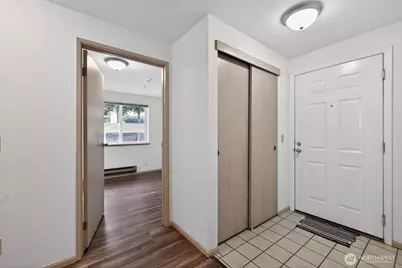 901 Sunset Boulevard NE #D215, Renton, WA 98056 - Photo 3