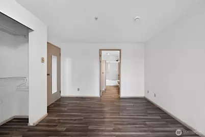 901 Sunset Boulevard NE #D215, Renton, WA 98056 - Photo 17