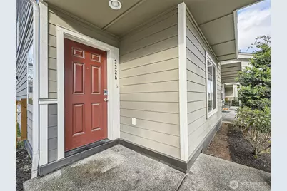 3325 30th Dr, Everett, WA 98201 - Photo 1