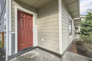3325 30th Dr, Everett, WA 98201 - Photo 1