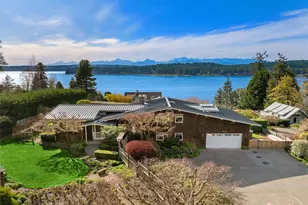 14735 Henderson Rd NE, Bainbridge Island, WA 98110 - Photo 3