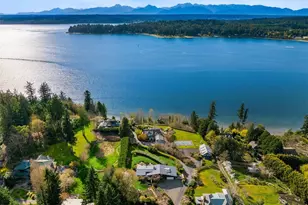 14735 Henderson Rd NE, Bainbridge Island, WA 98110 - Photo 5