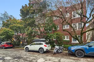 411 Boylston Ave E, Seattle, WA 98102 - Photo 21