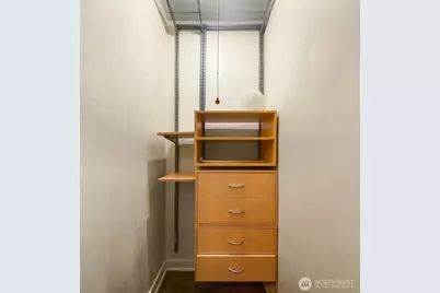 411 Boylston Avenue E #202, Seattle, WA 98102 - Photo 15