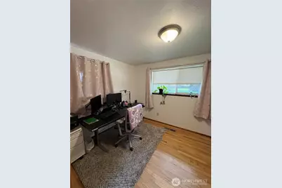 13815 Park Avenue S, Tacoma, WA 98444 - Photo 11
