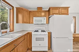 7626 78th Loop NW, Olympia, WA 98502 - Photo 9