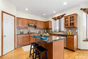 5907 77th Dr NE, Marysville, WA 98270 - Photo 9