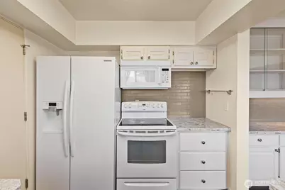 404 N 39th Avenue, Yakima, WA 98902 - Photo 11