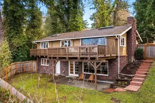 11224 SE 76th St, Newcastle, WA 98056 - Photo 1