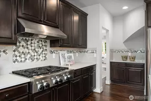 9911 NE 158th St, Bothell, WA 98011 - Photo 15