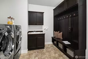 9911 NE 158th St, Bothell, WA 98011 - Photo 35