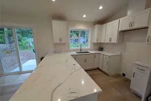 8672 Bell Ct, Maple Falls, WA 98266 - Photo 3