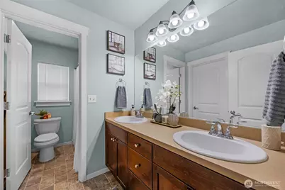 317 204th Place SE, Bothell, WA 98012 - Photo 23