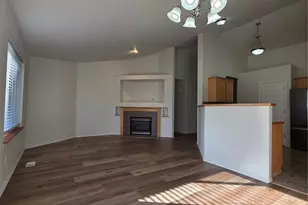 17611 67th Ave Ct E, Puyallup, WA 98375 - Photo 11