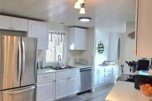 2397 Nightingale Ln, Kelso, WA 98626 - Photo 7