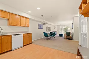 7912 170th Ave NE, Redmond, WA 98052 - Photo 5