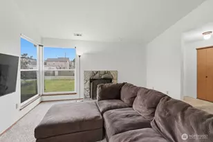 3105 K St NE, Auburn, WA 98002 - Photo 7