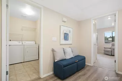 9009 Avondale Road NE #J120, Redmond, WA 98052 - Photo 21
