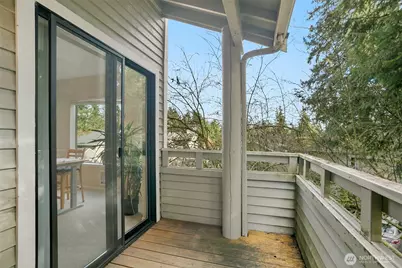 9009 Avondale Road NE #J120, Redmond, WA 98052 - Photo 27