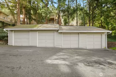 9009 Avondale Road NE #J120, Redmond, WA 98052 - Photo 25