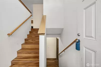 7734 183rd Avenue E, Bonney Lake, WA 98391 - Photo 3