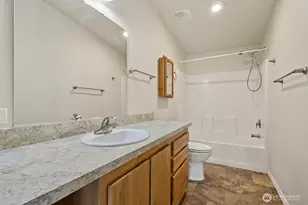 886 Carriage Ct, Sedro Woolley, WA 98284 - Photo 15