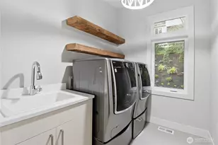 332 13th Ave, Kirkland, WA 98033 - Photo 17