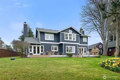 919 Cherry Avenue NE, Bainbridge Island, WA 98110 - Photo 23