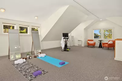 10478 Arrow Point Drive NE, Bainbridge Island, WA 98110 - Photo 33