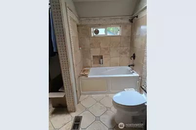 2455 130th Avenue SE, Bellevue, WA 98005 - Photo 7