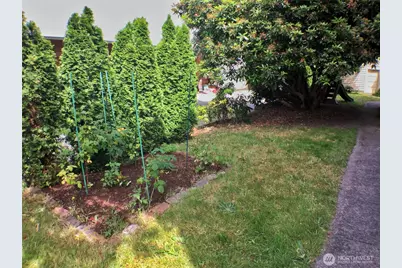 910 NW 52nd Street, Seattle, WA 98107 - Photo 21