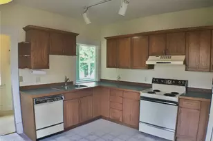 910 NW 52nd St, Seattle, WA 98107 - Photo 9