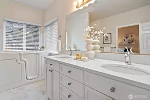 5825 54th St W, University Place, WA 98467 - Photo 19