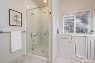 5825 54th St W, University Place, WA 98467 - Photo 17