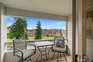 23409 Lakeview Dr, Mountlake Terrace, WA 98043 - Photo 29