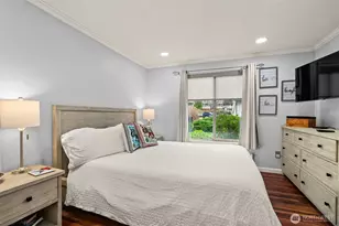 23409 Lakeview Dr, Mountlake Terrace, WA 98043 - Photo 25