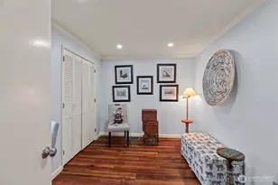 23409 Lakeview Dr, Mountlake Terrace, WA 98043 - Photo 27