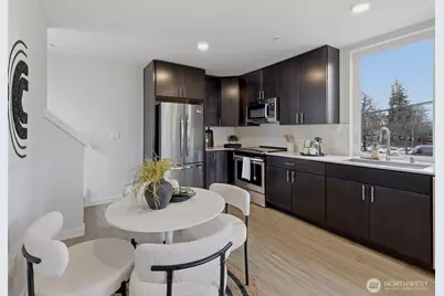 7118 Beacon Avenue S #B, Seattle, WA 98108 - Photo 9