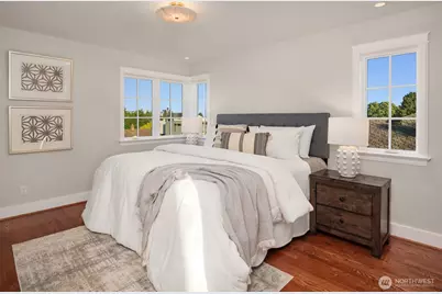 1915 35th Avenue W, Seattle, WA 98199 - Photo 19